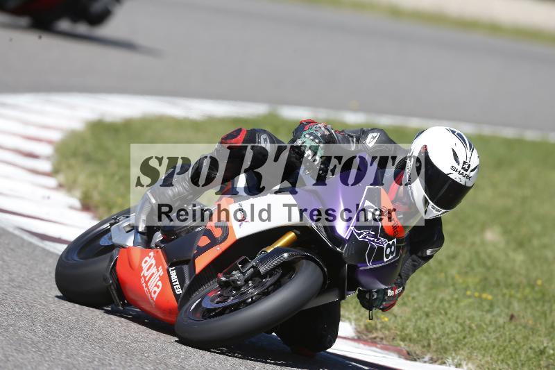 Archiv-2025/48 25.08.2025 Cornu Master School ADR/rot-rouge/68